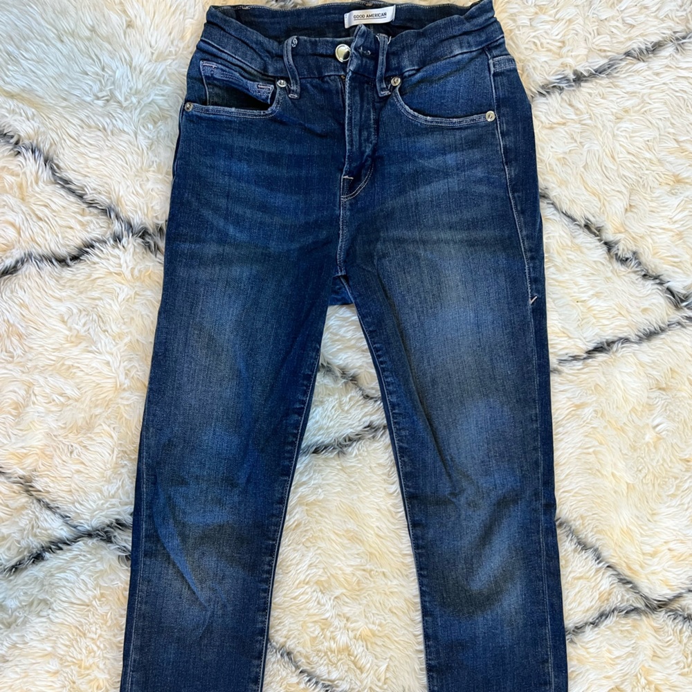 Good American classic blue jeans